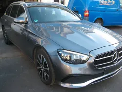 Grau Gebraucht 2021 Mercedes E300 Kombi | 32.500 € (Teuer)