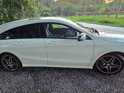 Weiß Gebraucht 2015 Mercedes CLA200 Shooting Brake AMG line Kombi | 17.900 € (Fairer Preis)