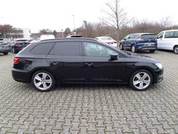 Schwarz Gebraucht 2016 Seat Leon ST FR Kombi | 9.800 € (Fairer Preis)