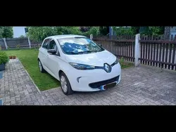 Weiß Gebraucht 2016 Renault Zoe Kleinwagen | 6.500 € (Fairer Preis)