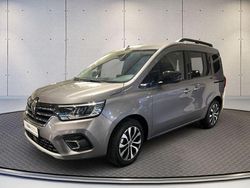 Grau Gebraucht 2023 Renault Kangoo Techno Van / Kleinbus | 26.590 € (Fairer Preis)