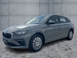 Grau Neu 2025 Skoda Scala Essence Kleinwagen | 20.570 € (Fairer Preis)