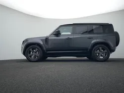 Grau Neu 2025 Land Rover Defender HSE Dynamic SUV | 98.175 € (Superpreis)