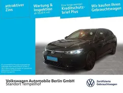 Grenadillschwarz metallic Gebraucht 2024 VW Passat R-line Kombi | 47.430 € (Etwas zu teuer)