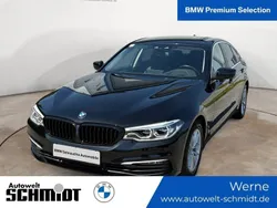 Saphirschwarz Gebraucht 2019 BMW 520 Sport Line | 27.790 € (Superpreis)