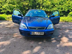 Violet Gebraucht 1999 Honda Civic Kleinwagen | 4.000 € (Fairer Preis)