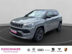 Grau Gebraucht 2021 Jeep Compass SUV | 24.490 € (Fairer Preis)