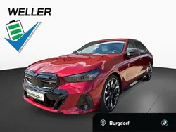 Rot Gebraucht 2024 BMW i5 Performance Limousine | 69.690 € (Fairer Preis)