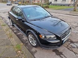 Schwarz Gebraucht 2009 Volvo C30 Momentum Kleinwagen | 1.900 € (Superpreis)