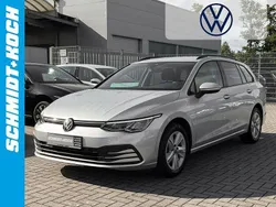 Silber Gebraucht 2021 VW Golf VIII Life Kombi | 19.980 € (Guter Preis)