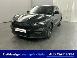 Grau Gebraucht 2022 Ford Mustang Mach-E SUV | 25.980 € (Guter Preis)