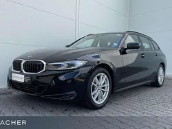 Schwarz uni Gebraucht 2024 BMW 320 Comfort Edition Kombi | 41.349 € (Etwas zu teuer)