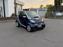 Blau Gebraucht 2003 Smart ForTwo Cabrio Cabrio | 3.500 €