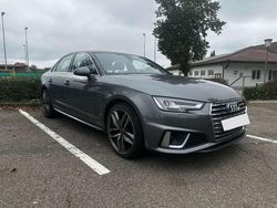 Grau Gebraucht 2019 Audi A4 Sport Limousine | 21.000 € (Fairer Preis)