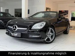Schwarz Gebraucht 2011 Mercedes SLK200 AMG Cabrio | 19.475 € (Fairer Preis)