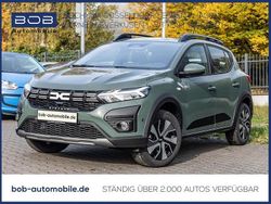 Grau Gebraucht 2025 Dacia Sandero Expression Limousine | 17.888 €