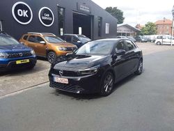 Black metallic Gebraucht 2024 Opel Corsa Edition Kleinwagen | 17.890 € (Guter Preis)