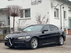 Schwarz Gebraucht 2018 Alfa Romeo Giulia Super Limousine | 19.990 € (Guter Preis)