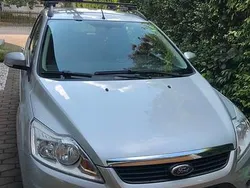 Silber Gebraucht 2008 Ford Focus Kombi | 2.000 € (Fairer Preis)