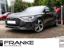 Grau Gebraucht 2024 Audi A3 Sportback S-Line Kleinwagen | 37.900 € (Fairer Preis)