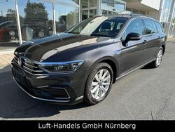 Grau Gebraucht 2022 VW Passat GTE Kombi | 27.960 € (Fairer Preis)