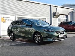 Grün Neu 2025 Kia Ceed Sportswagon Kombi | 23.490 € (Guter Preis)