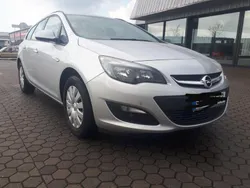 Silber Gebraucht 2015 Opel Astra Eco Kombi | 7.800 € (Fairer Preis)