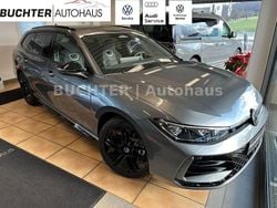Grau Neu 2026 VW Passat R-line Kombi | 48.590 € (Guter Preis)