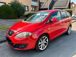 Rot Gebraucht 2009 Seat Altea XL Van / Kleinbus | 3.999 € (Fairer Preis)