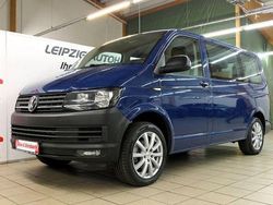 Blau Gebraucht 2016 VW T6 Van | 25.974 € (Fairer Preis)