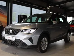 Silber Gebraucht 2023 Seat Arona Style SUV | 21.490 € (Fairer Preis)