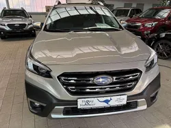 Gold Gebraucht 2025 Subaru Outback Platinum SUV | 43.500 € (Fairer Preis)