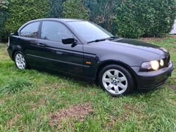 Schwarz Gebraucht 2002 BMW 318 Coupé | 2.790 € (Fairer Preis)