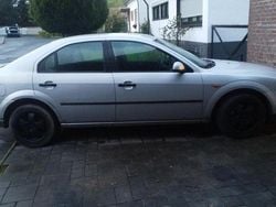 Silber Gebraucht 2000 Ford Mondeo Limousine | 1.000 € (Superpreis)