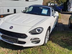 Colore esterno (arctic white (solid)) Gebraucht 2017 Fiat 124 Spider Lusso Cabrio | 14.990 € (Fairer Preis)