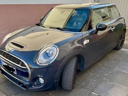 Grau Gebraucht 2016 Mini Cooper S Kleinwagen | 15.200 € (Guter Preis)