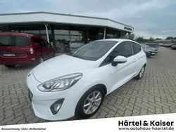 Frostweiß (weiß) Gebraucht 2018 Ford Fiesta Cool & Connect Kleinwagen | 10.890 € (Fairer Preis)
