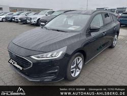 Schwarz Gebraucht 2022 Ford Focus Kombi | 20.900 € (Fairer Preis)