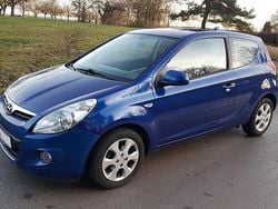 Blau Gebraucht 2010 Hyundai i20 Style Kleinwagen | 3.660 € (Fairer Preis)