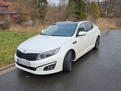 Weiß Gebraucht 2015 Kia Optima Spirit Limousine | 9.800 € (Fairer Preis)