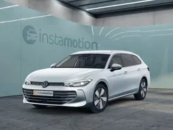 Silber Gebraucht 2024 VW Passat Business Kombi | 32.630 € (Fairer Preis)