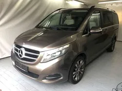 Indiumgrau metallic Gebraucht 2015 Mercedes V250 Van / Kleinbus | 35.990 € (Guter Preis)