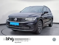 Schwarz Gebraucht 2022 VW Tiguan Life SUV | 32.720 € (Fairer Preis)