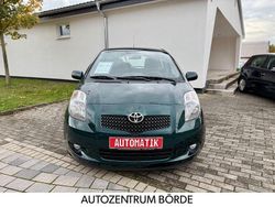 Grün Gebraucht 2006 Toyota Yaris Executive Limousine | 7.950 € (Teuer)