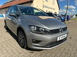 Silber Gebraucht 2016 VW Golf Sportsvan Allstar Van / Kleinbus | 16.490 € (Teuer)