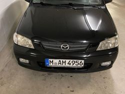 Schwarz Gebraucht 2002 Mazda Demio Active Kleinwagen | 2.700 € (Fairer Preis)