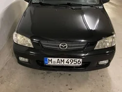 Schwarz Gebraucht 2002 Mazda Demio Active Kleinwagen | 2.700 €