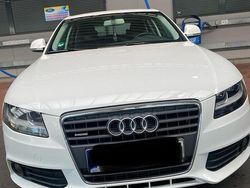 Weiß Gebraucht 2009 Audi A4 Limousine | 7.500 € (Fairer Preis)