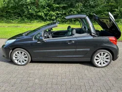 Schwarz Gebraucht 2007 Peugeot 207 CC Cabrio | 1.999 € (Fairer Preis)