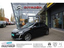 Perla nera schwarz Gebraucht 2023 Peugeot e-208 Allure+ Kleinwagen | 19.840 € (Superpreis)